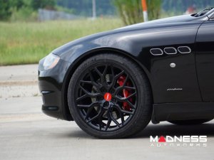 Maserati Quattroporte Custom Wheels - HF-2 by Vossen - Gloss Black